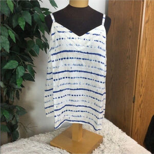 Sonoma camisole Woman’s size 0X blue white cream tie dye effect crochet trim